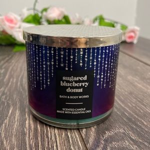 Sugared Blueberry Donut Bath & Bodyworks 3 Wick Candle